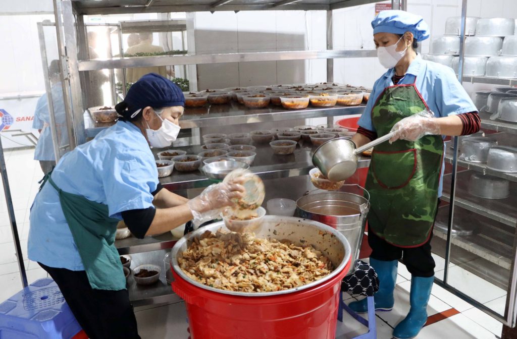 Kiểm tra công tác đảm bảo an toàn thực phẩm trên địa bàn huyện Lương Tài